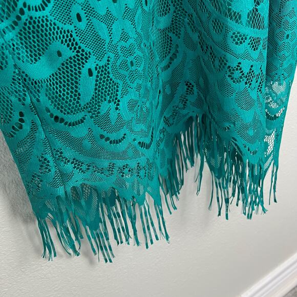 Gianni Bini Size Medium Teal Green Lace Sleeveless Dress with Fringe Hem Halter - Picture 4 of 10
